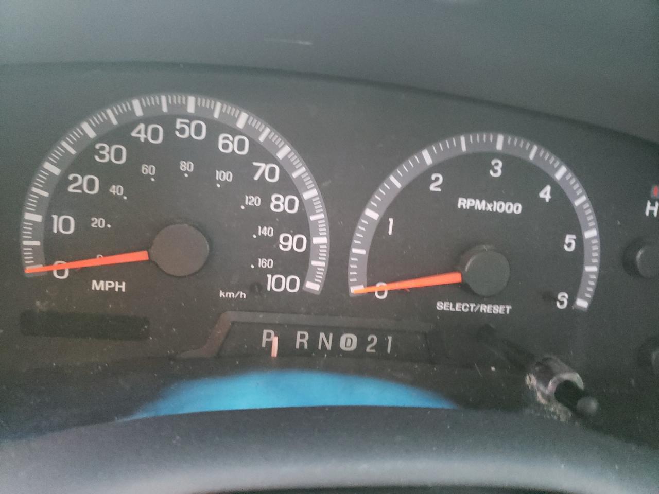 Zdjęcie 8 z aukcji – 2003 FORD F150 z VIN 1FTRX17253NA68365