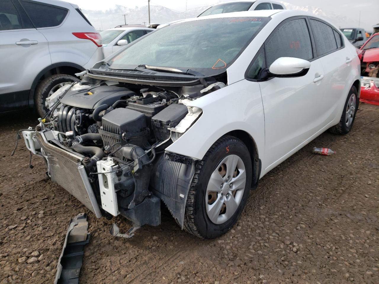 Photo 2 from auction – 2016 KIA FORTE LX with VIN KNAFK4A65G5549038