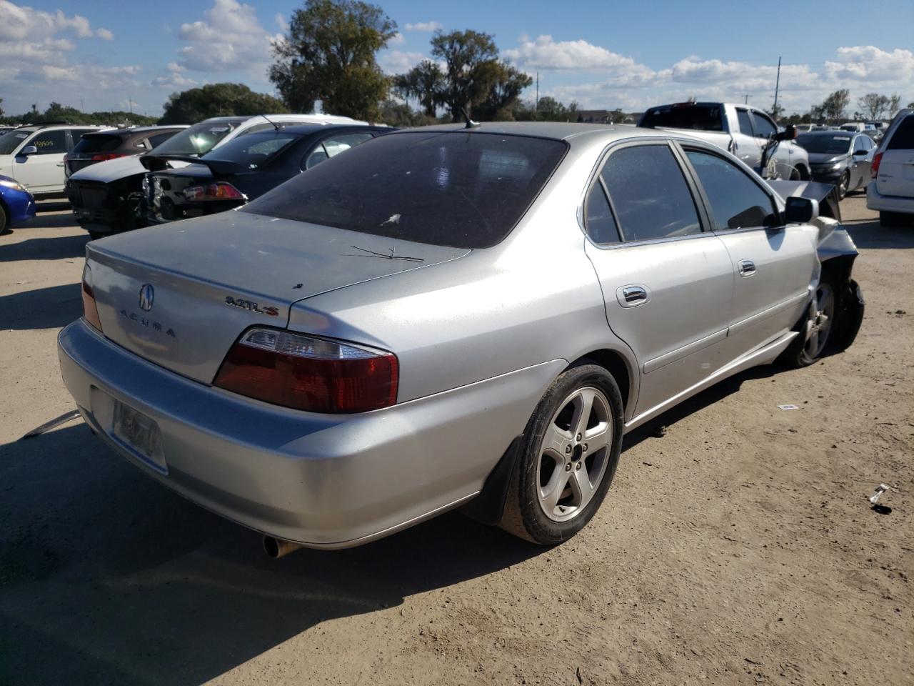 Photo 4 from auction – 2003 ACURA 3.2TL TYPE with VIN 19UUA569X3A011959