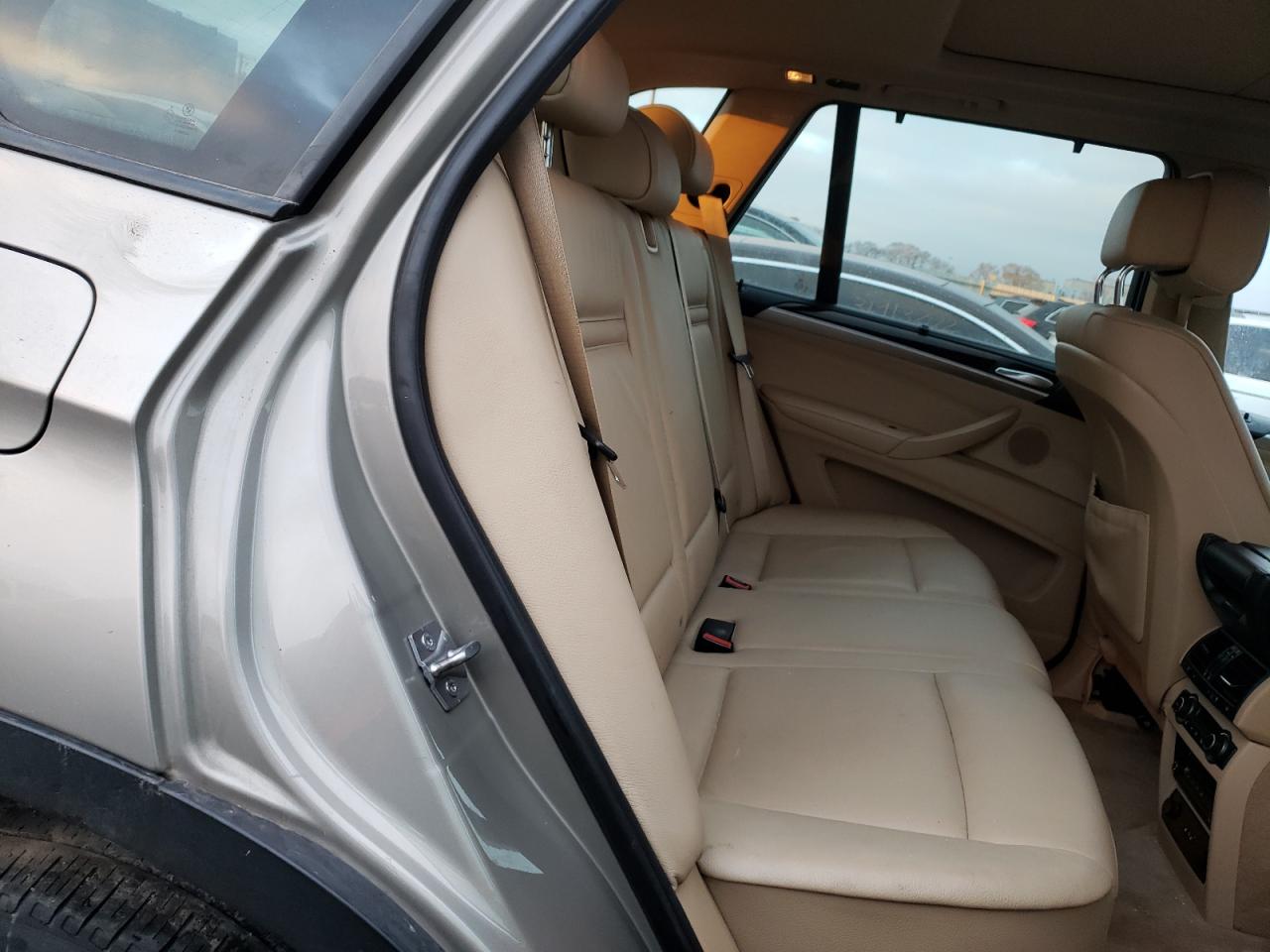 Photo 6 from auction – 2012 BMW X5 XDRIVE3 with VIN 5UXZV4C57CL749662
