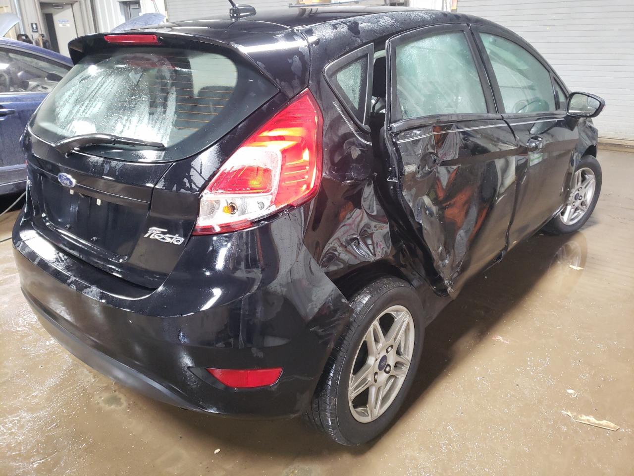 Photo 4 from auction – 2019 FORD FIESTA SE with VIN 3FADP4EJ4KM131914
