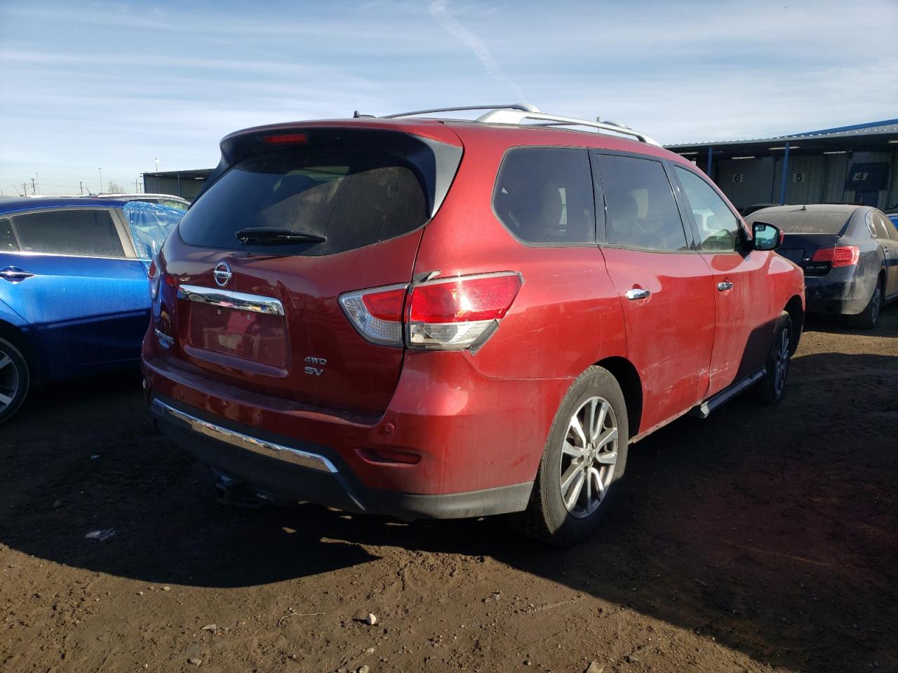 Photo 4 from auction – 2013 NISSAN PATHFINDER with VIN 5N1AR2MM5DC622385