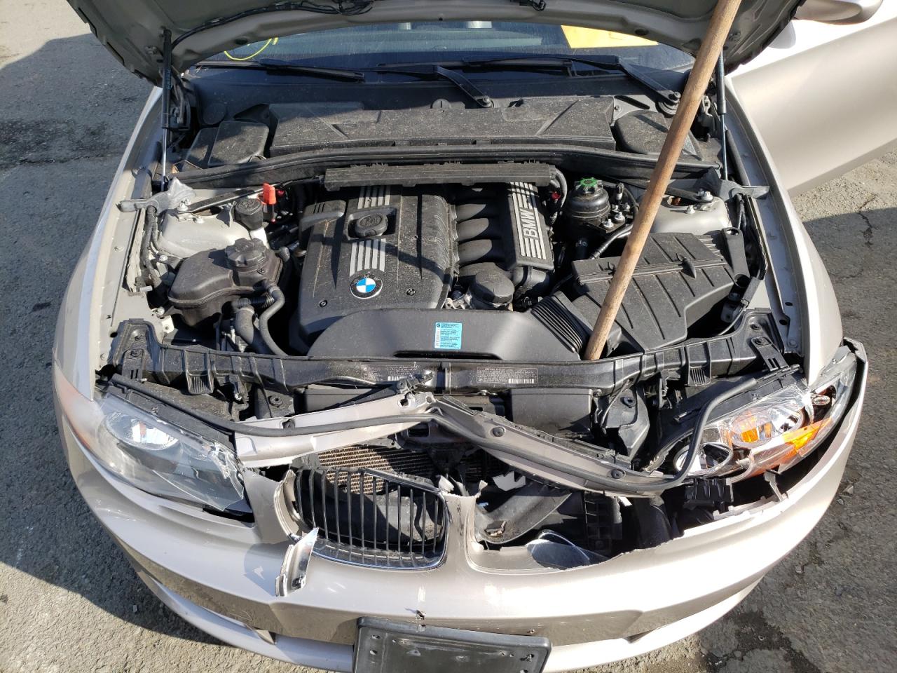 Photo 7 from auction – 2011 BMW 128 I with VIN WBAUN1C57BVH82819