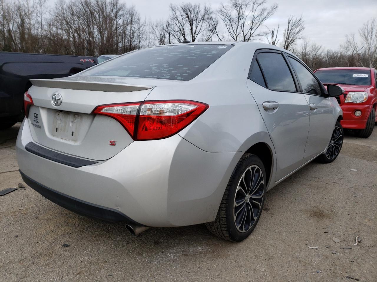 Photo 4 from auction – 2015 TOYOTA COROLLA L with VIN 2T1BURHE3FC325693