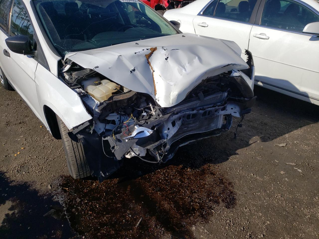 Photo 9 from auction – 2014 FORD FOCUS S with VIN 1FADP3E23EL360285