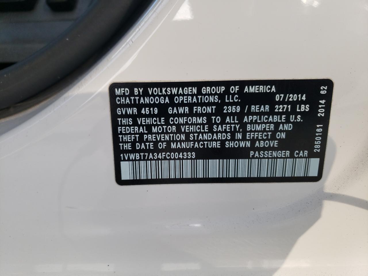 Photo 10 from auction – 2015 VOLKSWAGEN PASSAT SE with VIN 1VWBT7A34FC004333