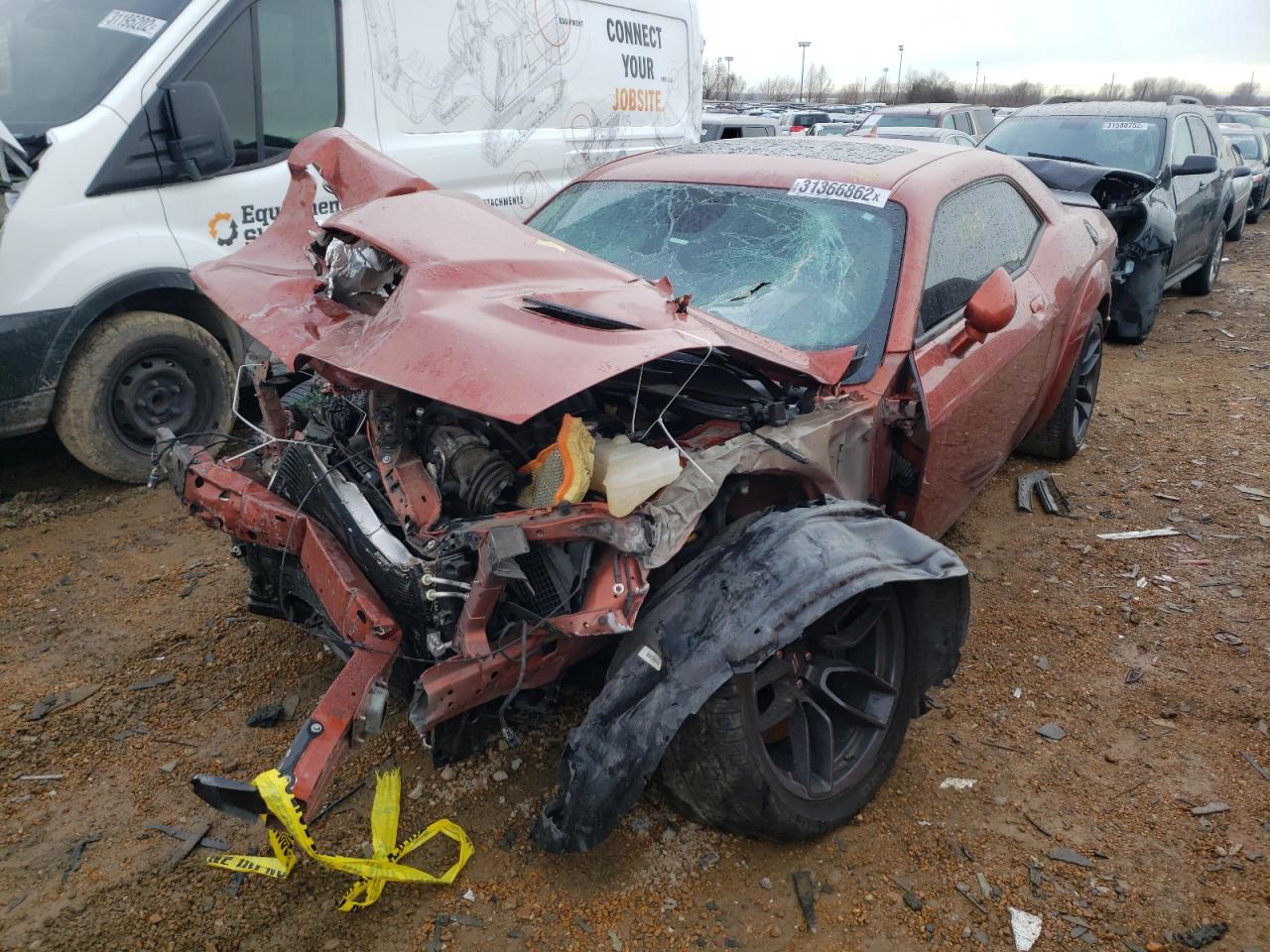 Photo 2 from auction – 2020 DODGE CHALLENGER with VIN 2C3CDZFJXLH242188