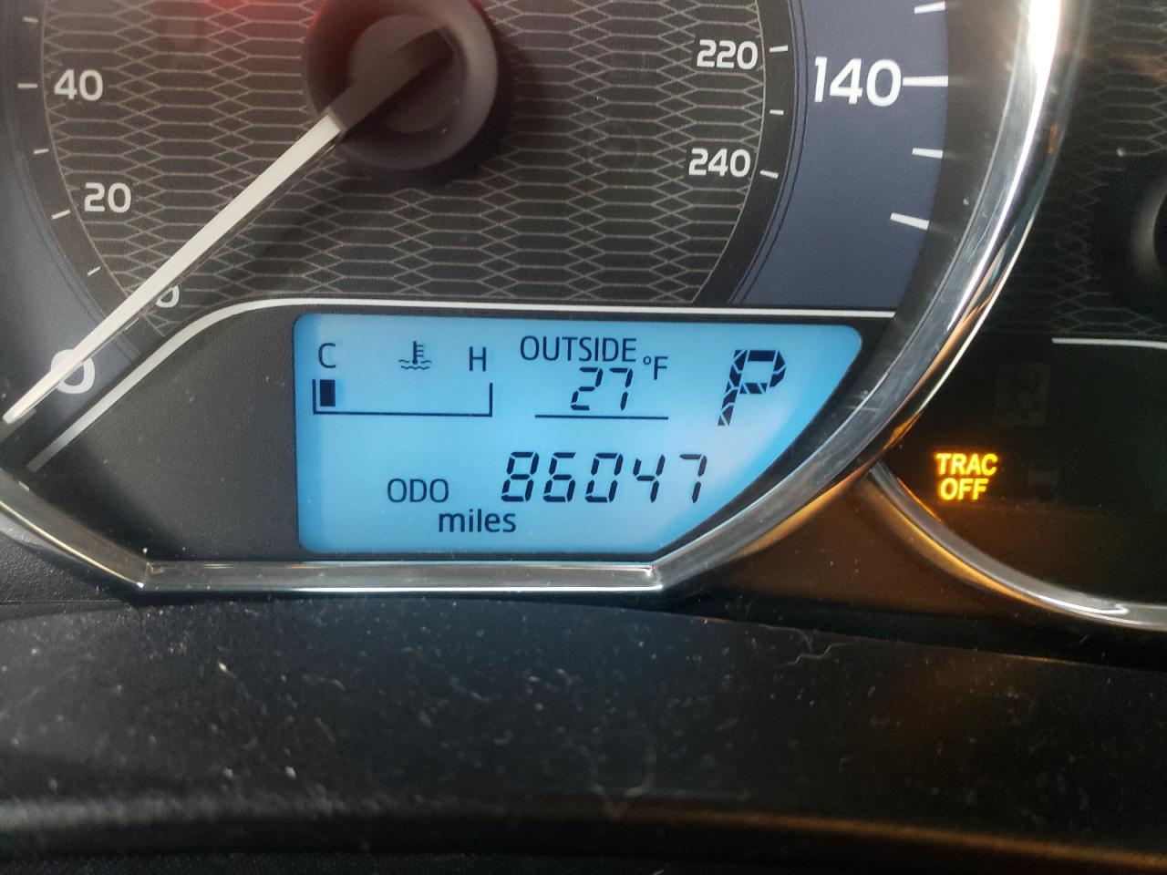 Photo 8 from auction – 2015 TOYOTA COROLLA L with VIN 2T1BURHE3FC369306