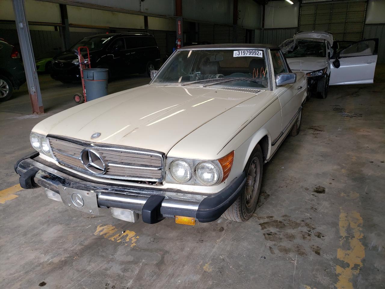 Photo 2 from auction – 1985 MERCEDES-BENZ 380-CLASS with VIN WDBBA45C2FA019781