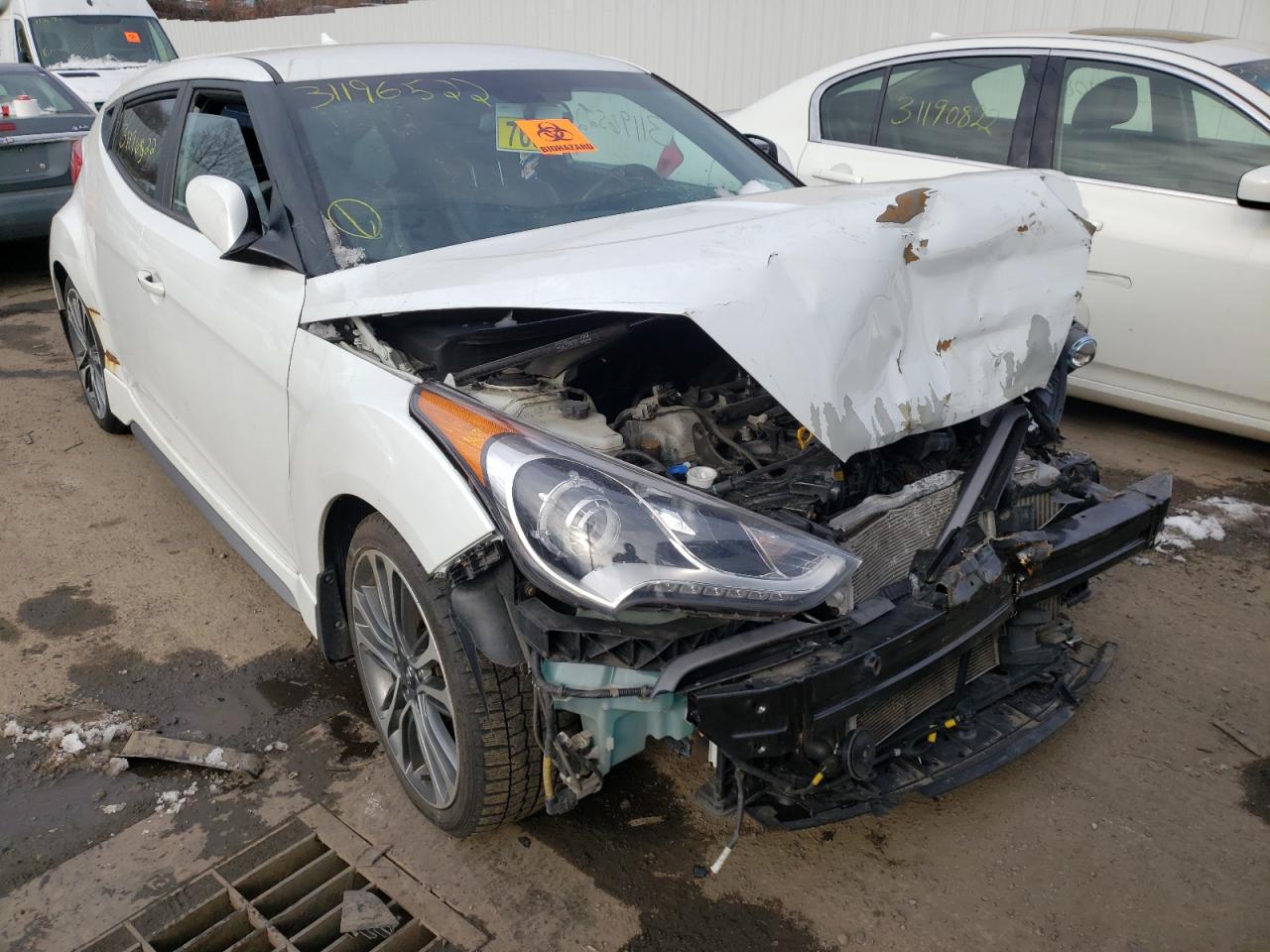 HYUNDAI VELOSTER T 2016 with VIN KMHTC6AE3GU289911 - Photo from auction