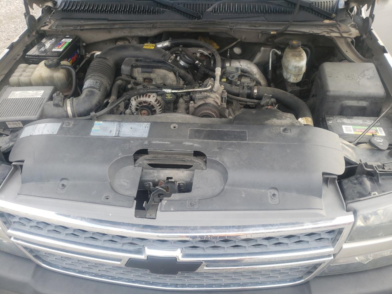 Photo 7 from auction – 2005 CHEVROLET SILVERADO with VIN 1GCHK23295F966650