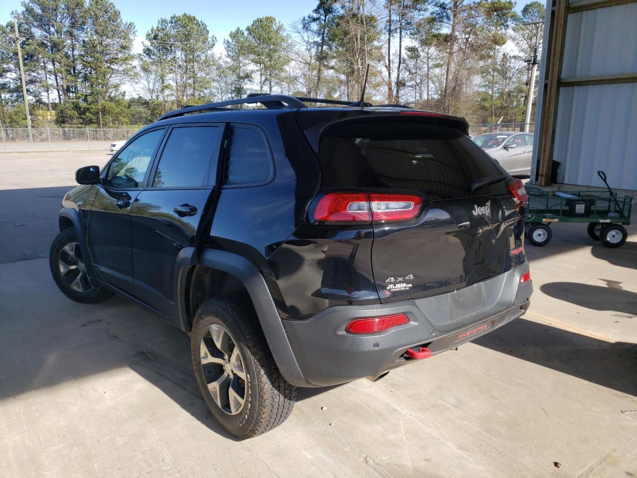 Photo 3 from auction – 2018 JEEP CHEROKEE T with VIN 1C4PJMBB9JD559400