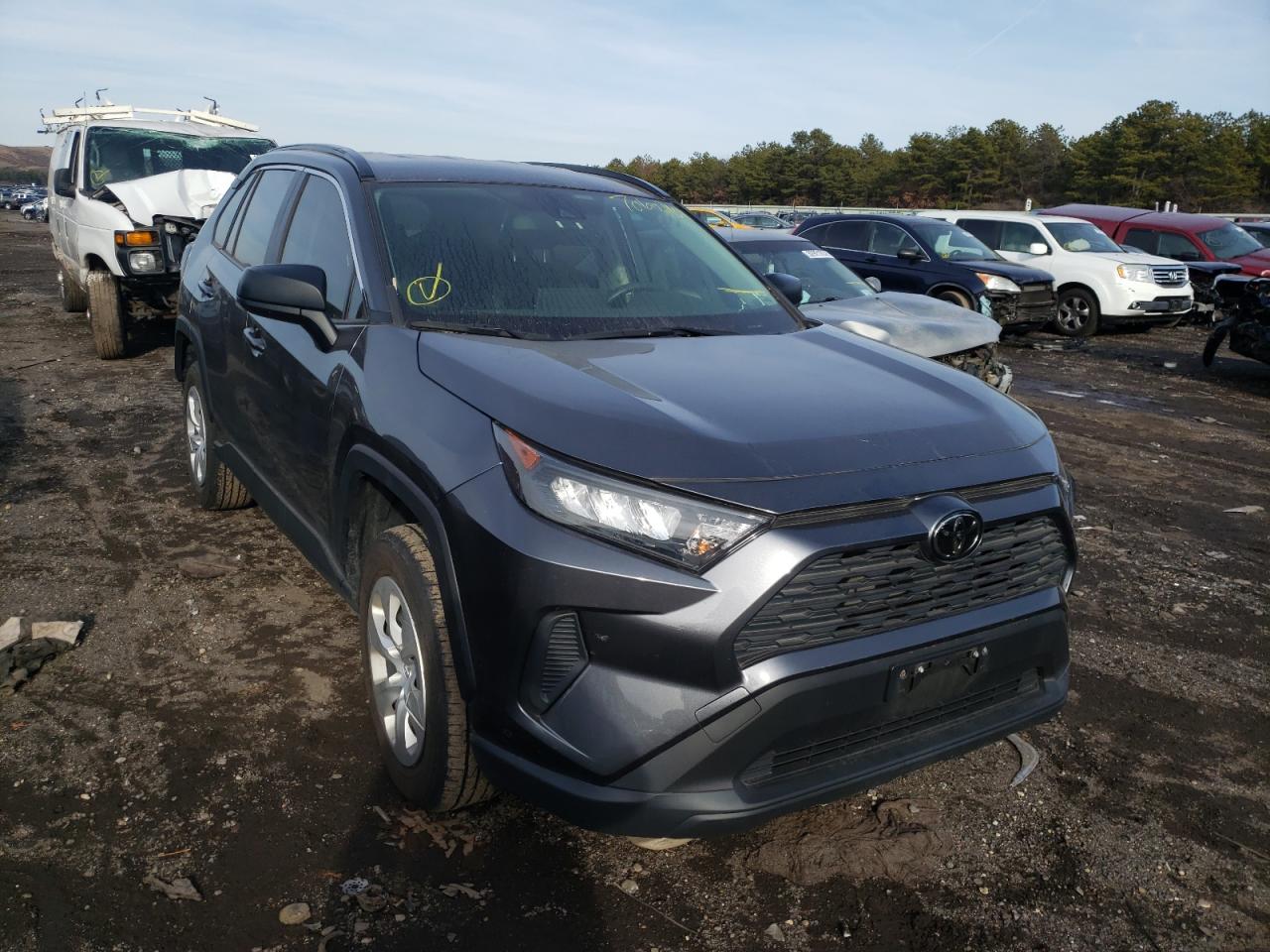 TOYOTA RAV4 LE 2019 with VIN JTMF1RFV4KD508109 - Photo from auction