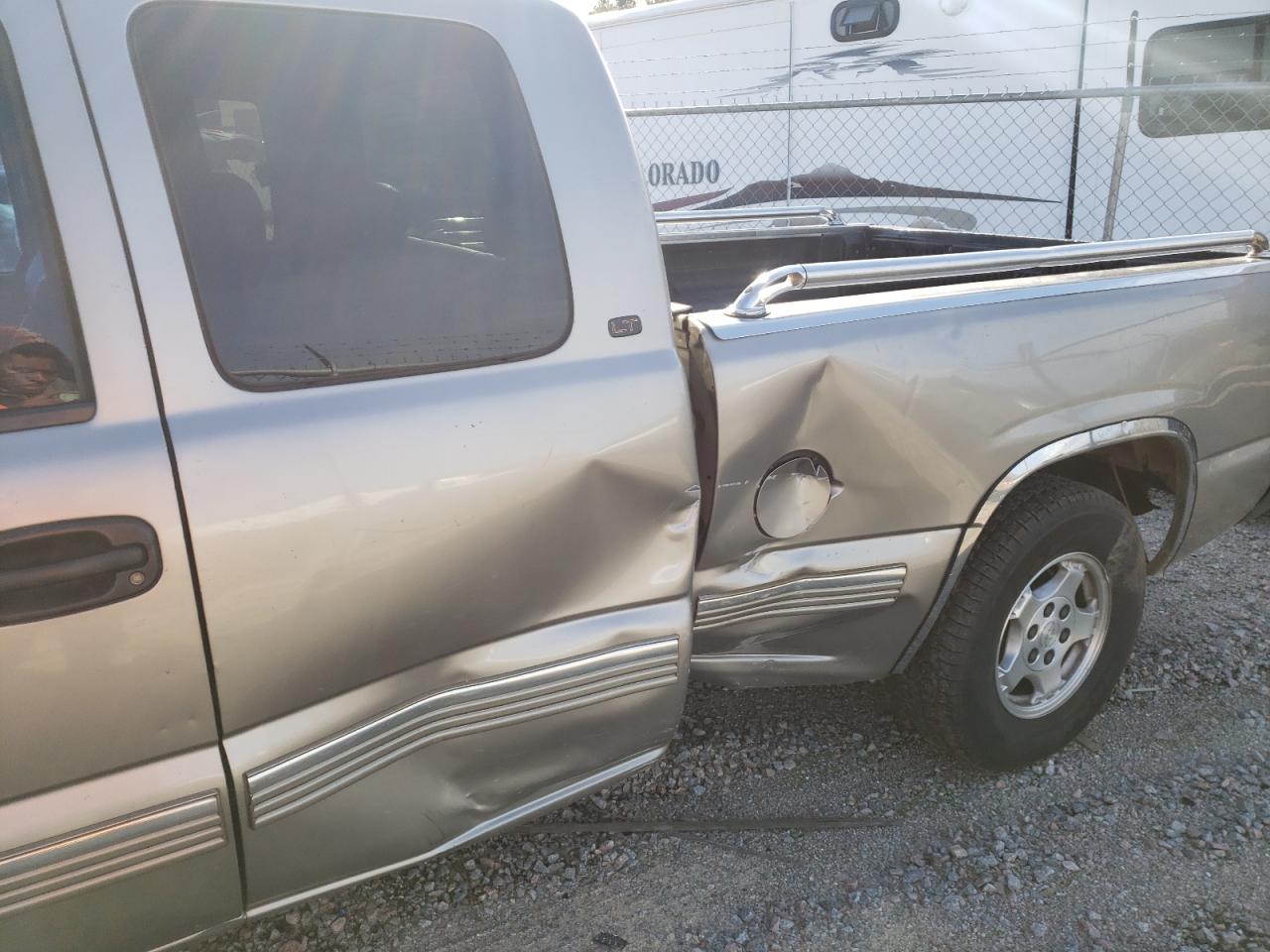 Photo 10 from auction – 1999 CHEVROLET SILVERADO with VIN 2GCEC19TXX1242163