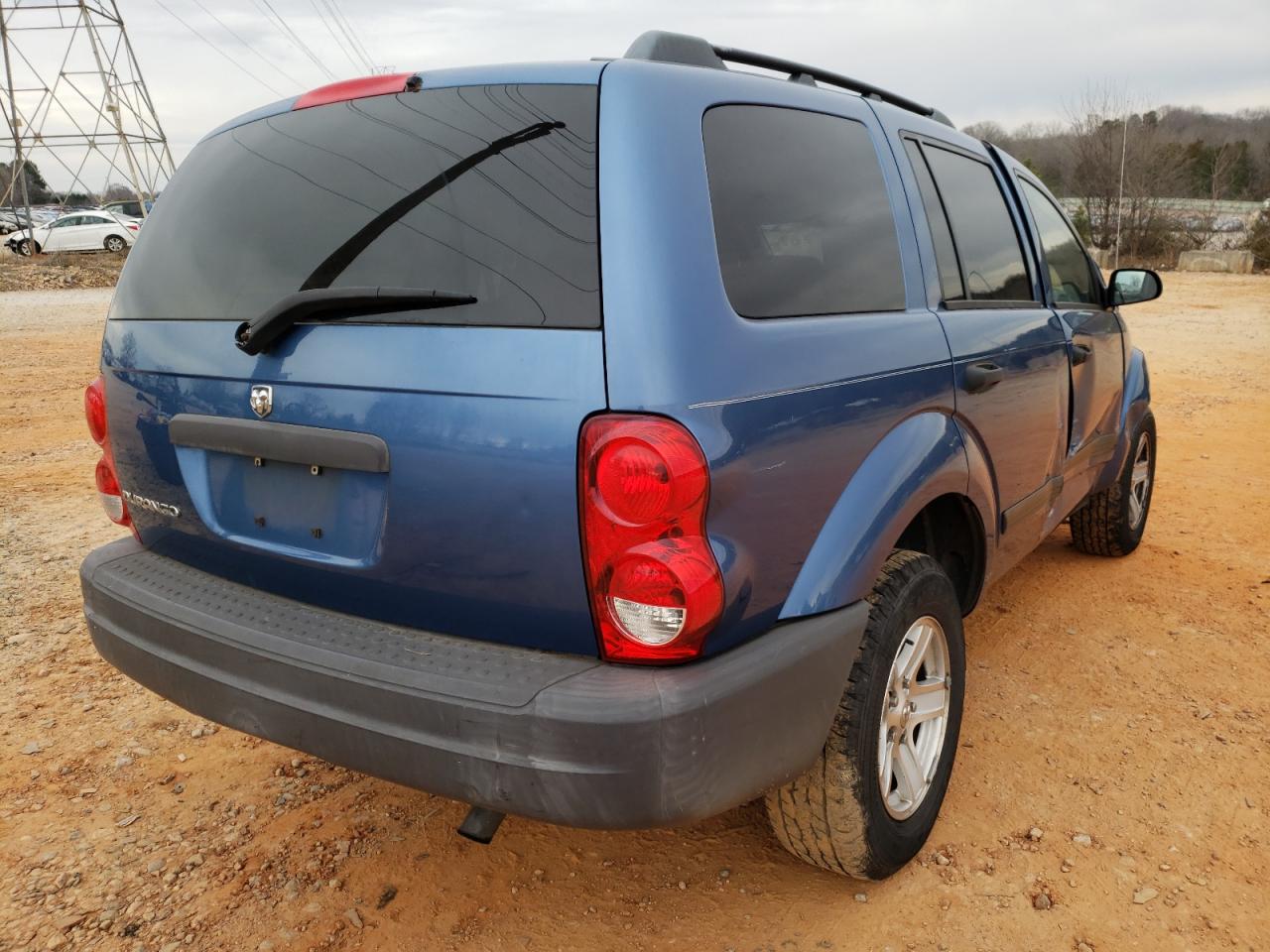 Photo 4 from auction – 2006 DODGE DURANGO SX with VIN 1D4HD38K76F140246
