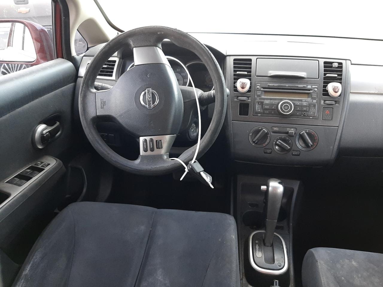 Photo 9 from auction – 2008 NISSAN VERSA S with VIN 3N1BC11E18L407875