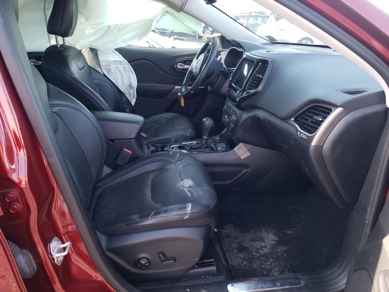 Photo 5 from auction – 2019 JEEP CHEROKEE L with VIN 1C4PJMDX8KD413452