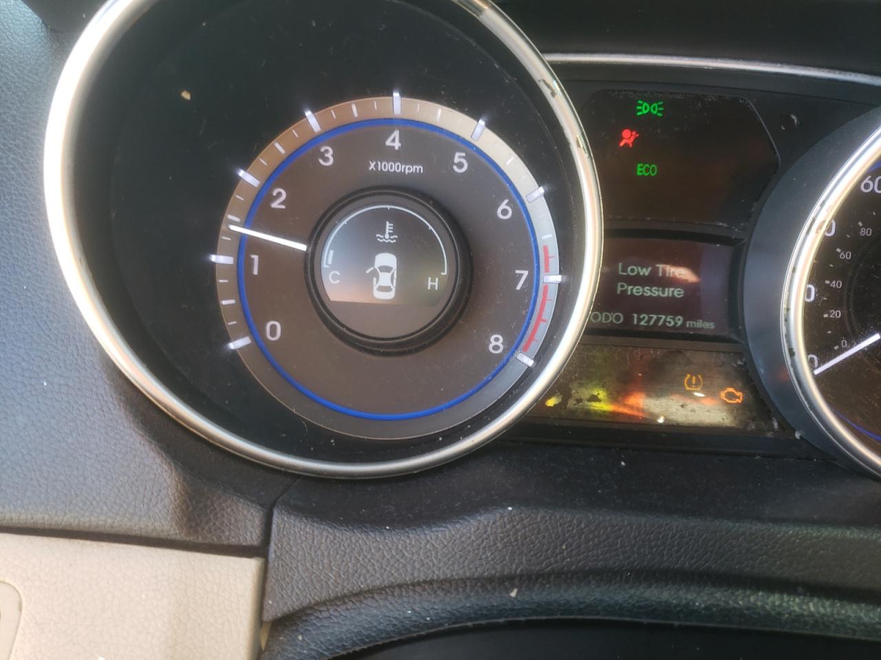 Photo 8 from auction – 2012 HYUNDAI SONATA GLS with VIN 5NPEB4AC3CH406278