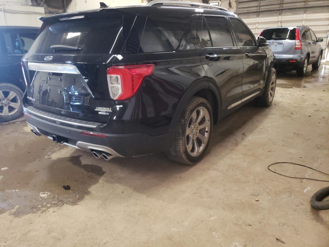 Photo 4 from auction – 2020 FORD EXPLORER P with VIN 1FM5K8HC8LGA39598