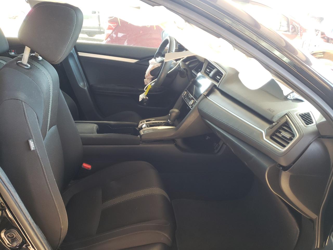 Photo 5 from auction – 2016 HONDA CIVIC EX with VIN 19XFC2F71GE047606