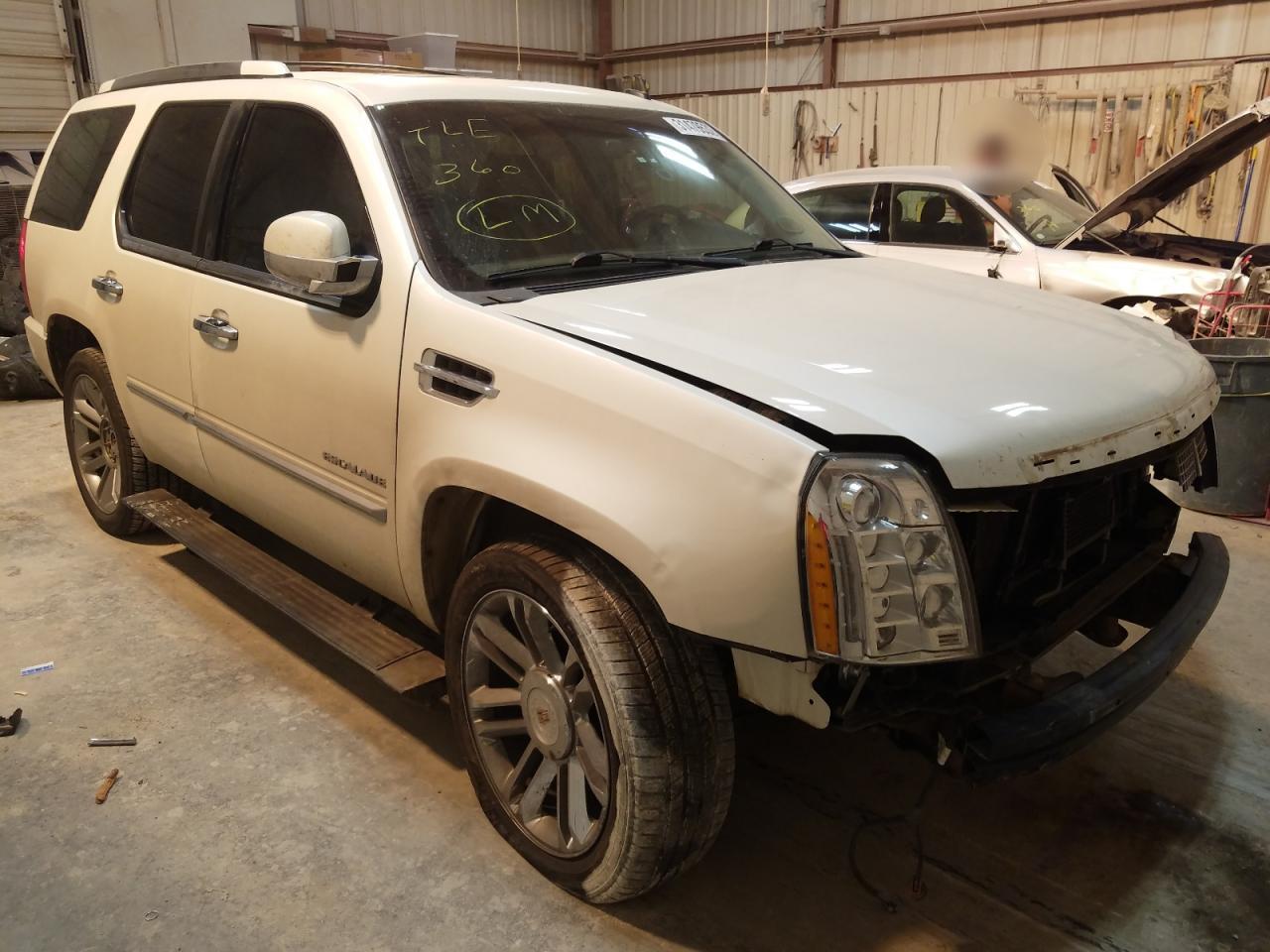 Photo 1 from auction – 2013 CADILLAC ESCALADE P with VIN 1GYS4DEF5DR165734