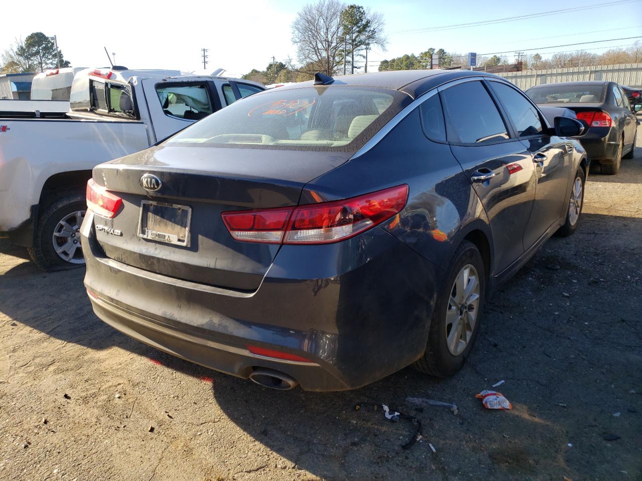Photo 4 from auction – 2017 KIA OPTIMA LX with VIN 5XXGT4L30HG158982