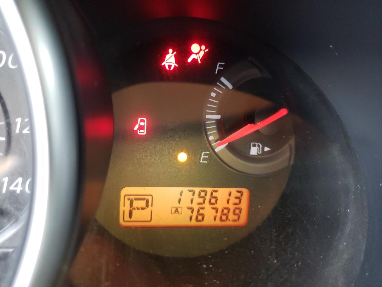 Photo 8 from auction – 2011 NISSAN VERSA S with VIN 3N1BC1CP8BL486659