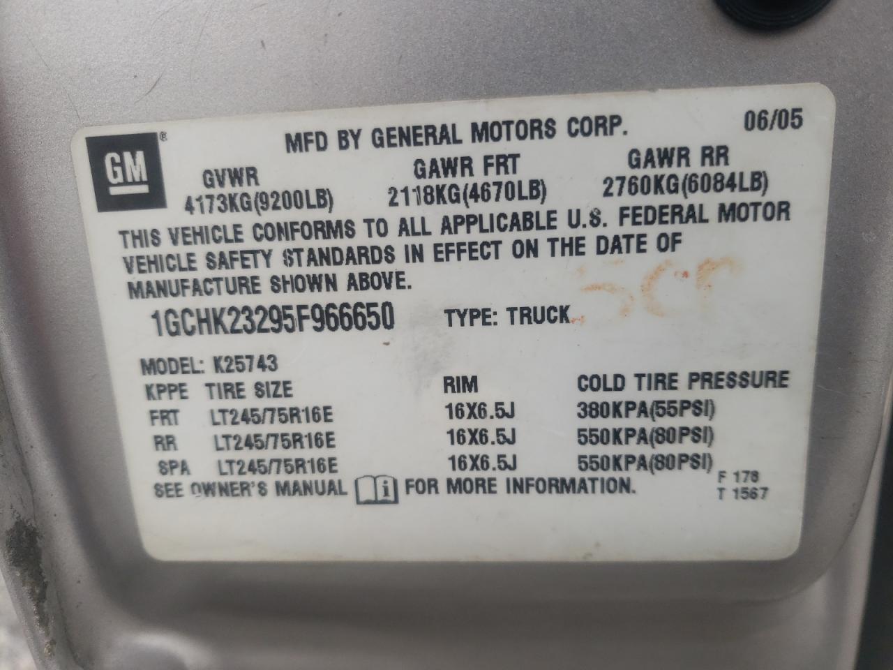 Photo 10 from auction – 2005 CHEVROLET SILVERADO with VIN 1GCHK23295F966650