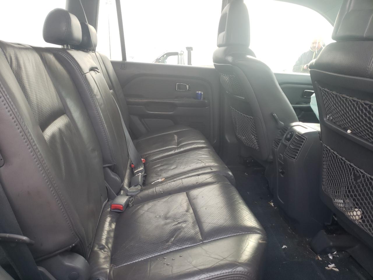 Photo 6 from auction – 2003 HONDA PILOT EXL with VIN 2HKYF185X3H540356
