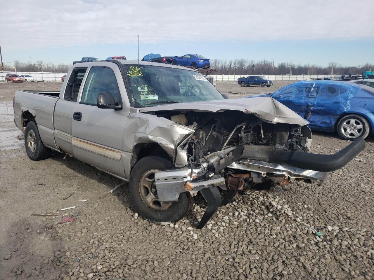 CHEVROLET SILVERADO 2004 with VIN 2GCEC19T441184496 - Photo from auction