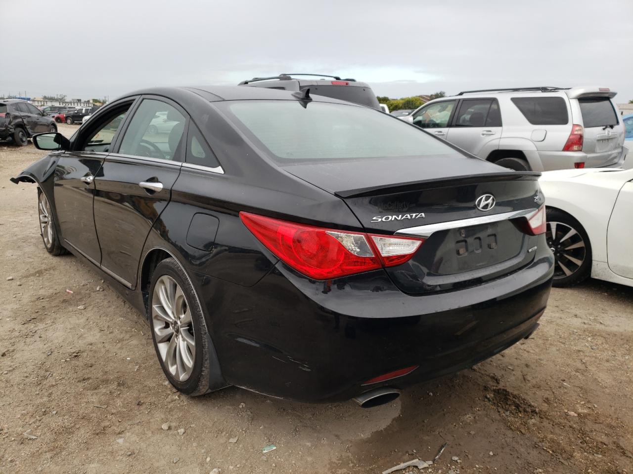 Photo 3 from auction – 2012 HYUNDAI SONATA SE with VIN 5NPEC4AB2CH454200