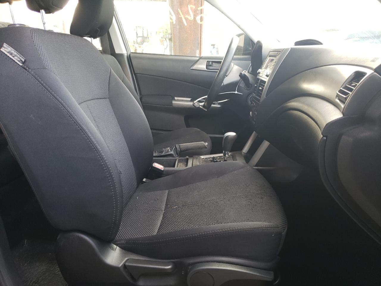 Photo 5 from auction – 2012 SUBARU FORESTER 2 with VIN JF2SHABC4CH402058