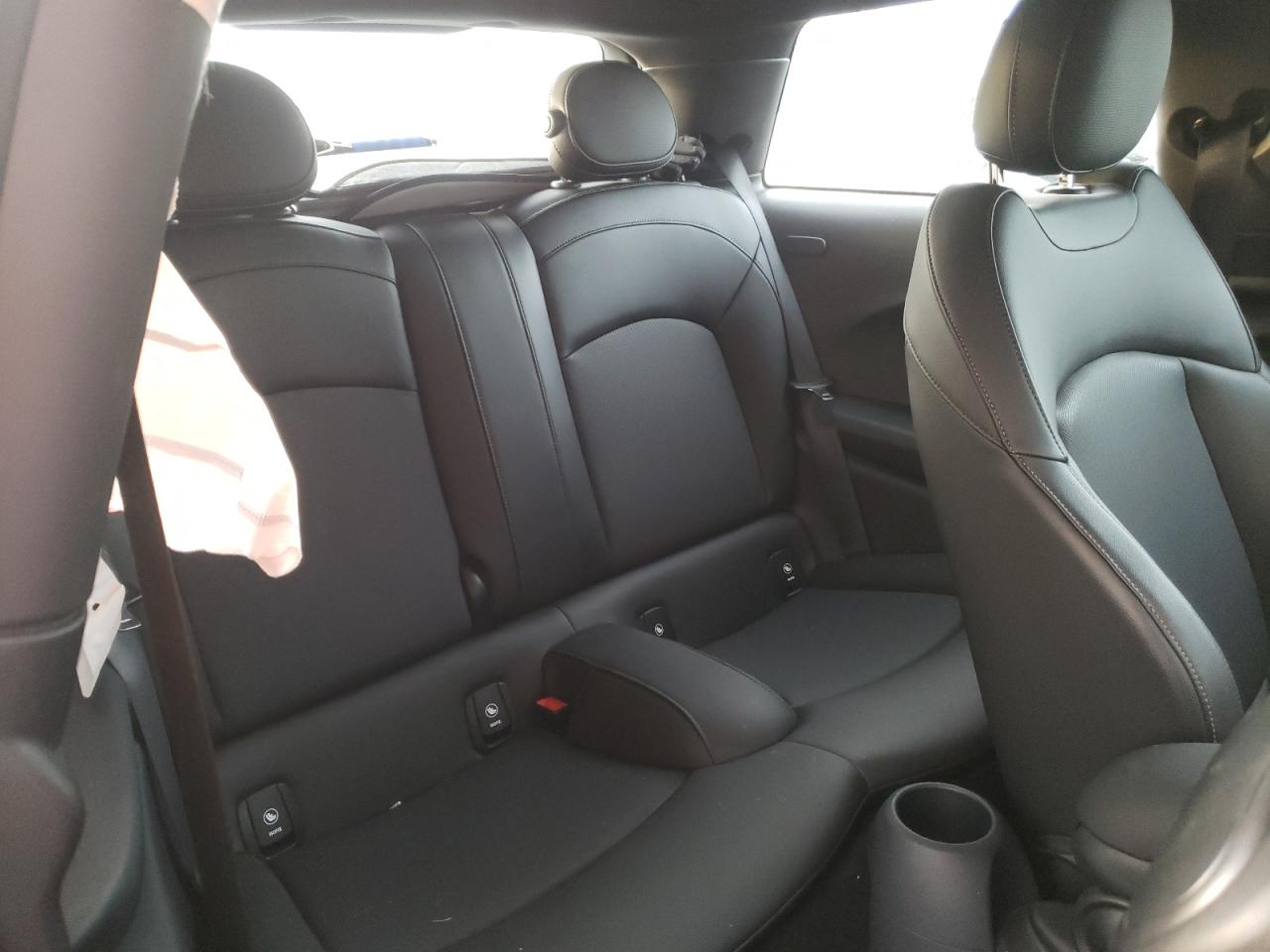 Photo 6 from auction – 2019 MINI COOPER S with VIN WMWXP7C59K2H61112