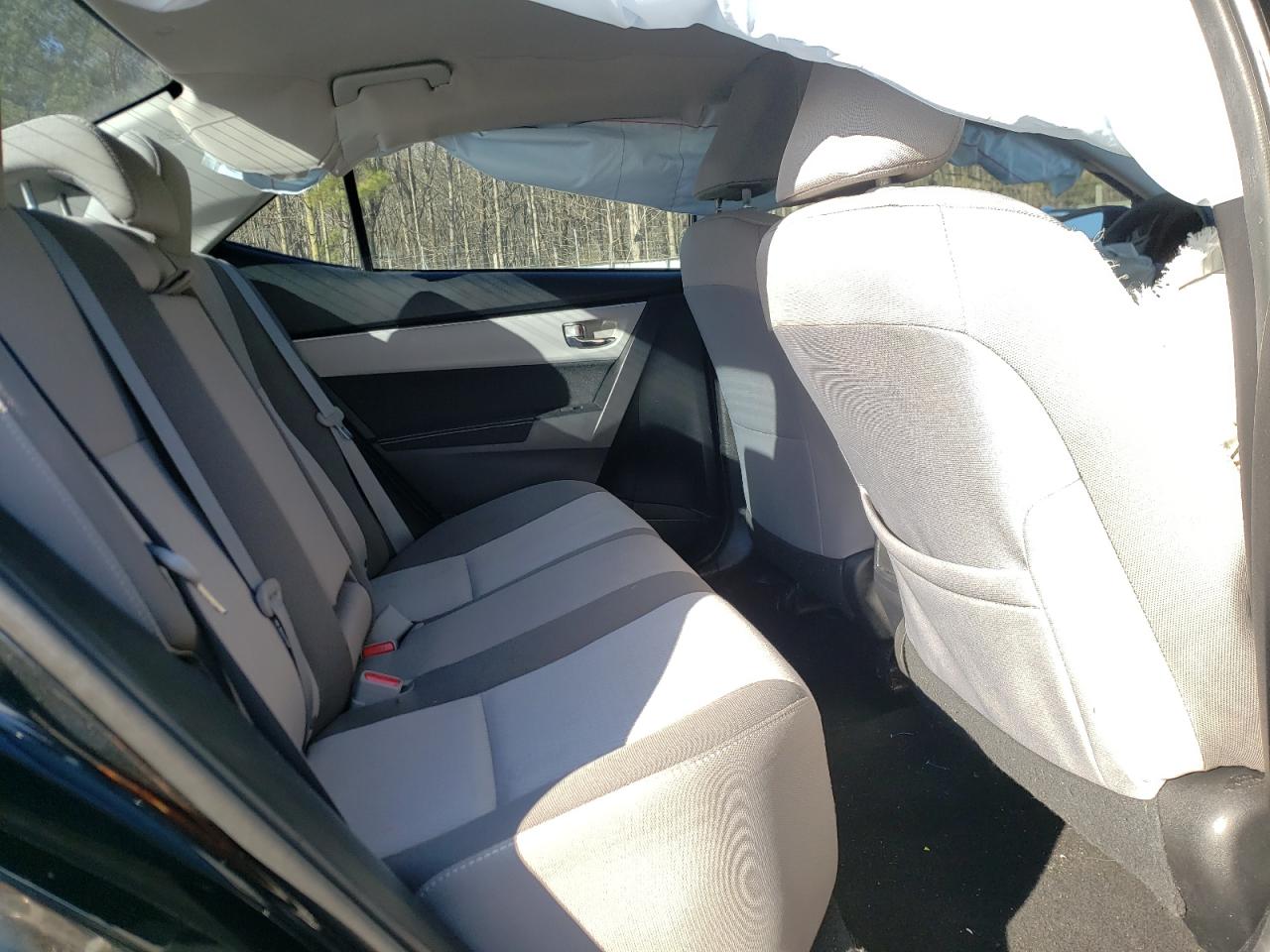 Photo 6 from auction – 2018 TOYOTA COROLLA L with VIN 2T1BURHE1JC061818