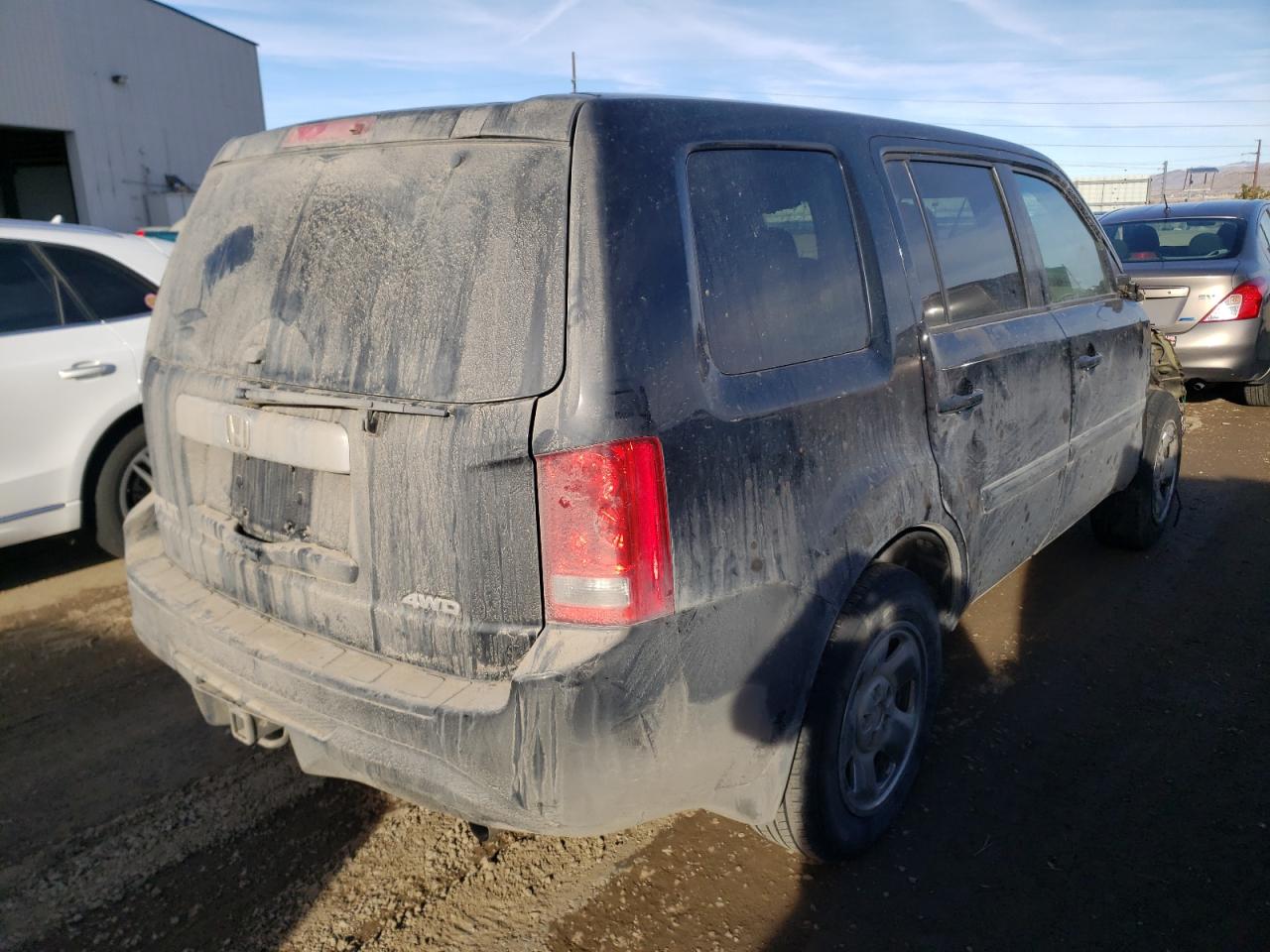Photo 4 from auction – 2013 HONDA PILOT LX with VIN 5FNYF4H20DB023767