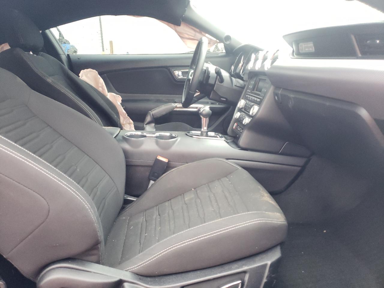 Photo 5 from auction – 2016 FORD MUSTANG GT with VIN 1FA6P8CF9G5334552
