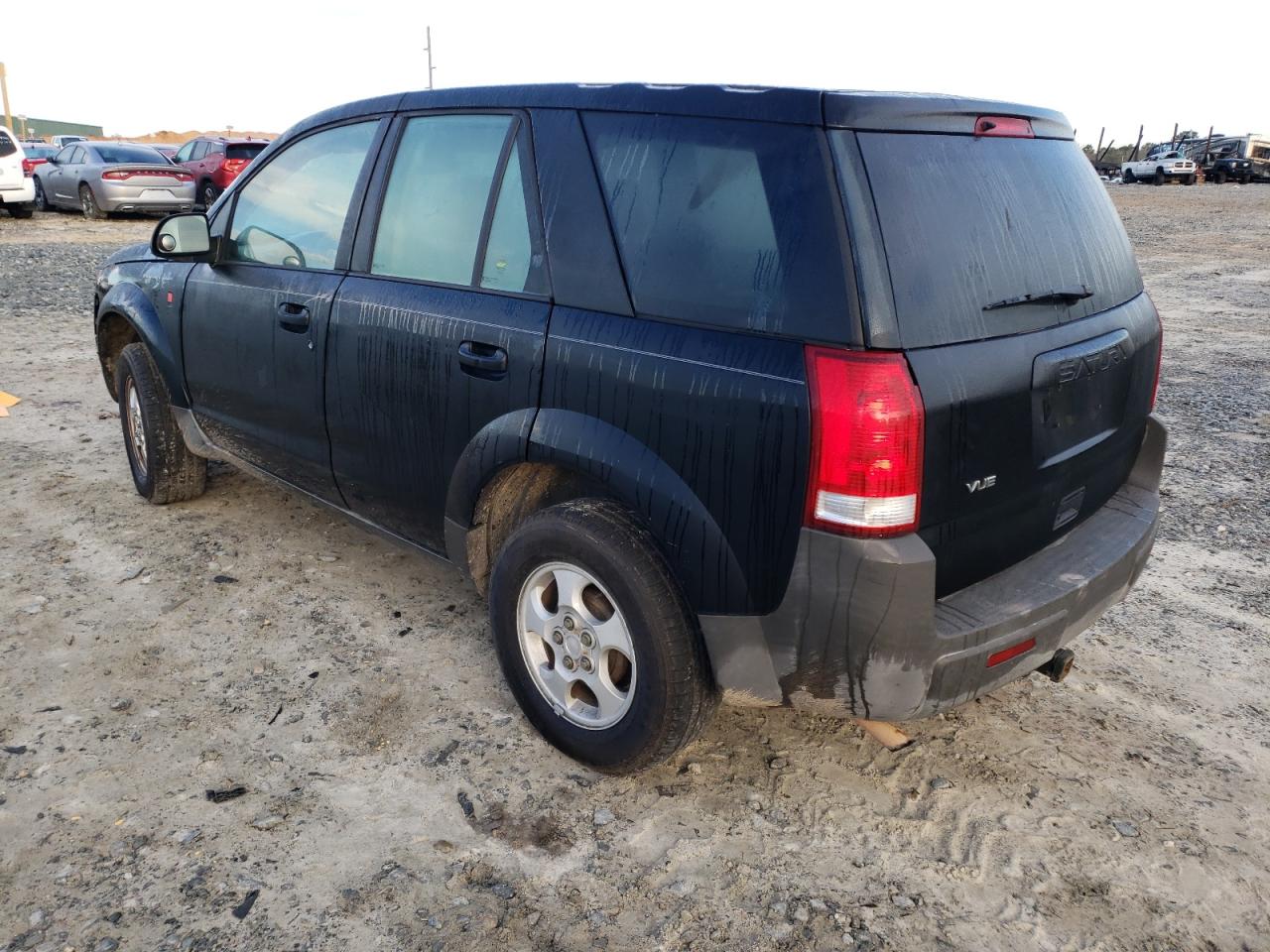 Photo 3 from auction – 2003 SATURN VUE with VIN 5GZCZ23D03S832166