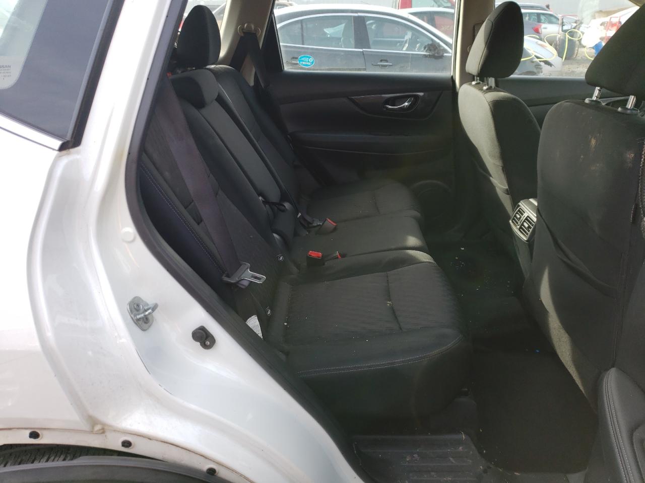 Photo 6 from auction – 2018 NISSAN ROGUE S with VIN KNMAT2MV8JP590972