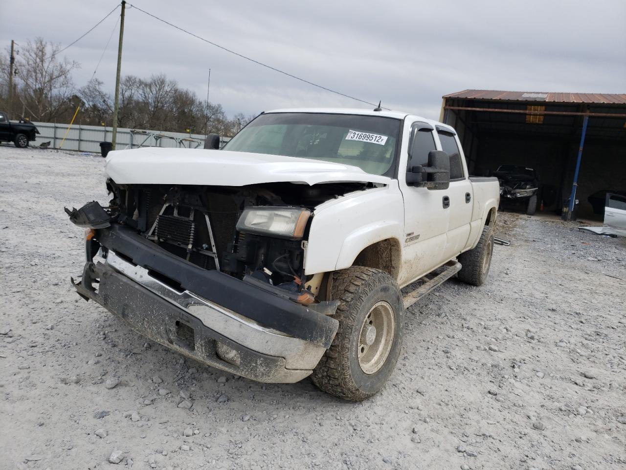 Photo 2 from auction – 2005 CHEVROLET SILVERADO with VIN 1GCHK23275F808159