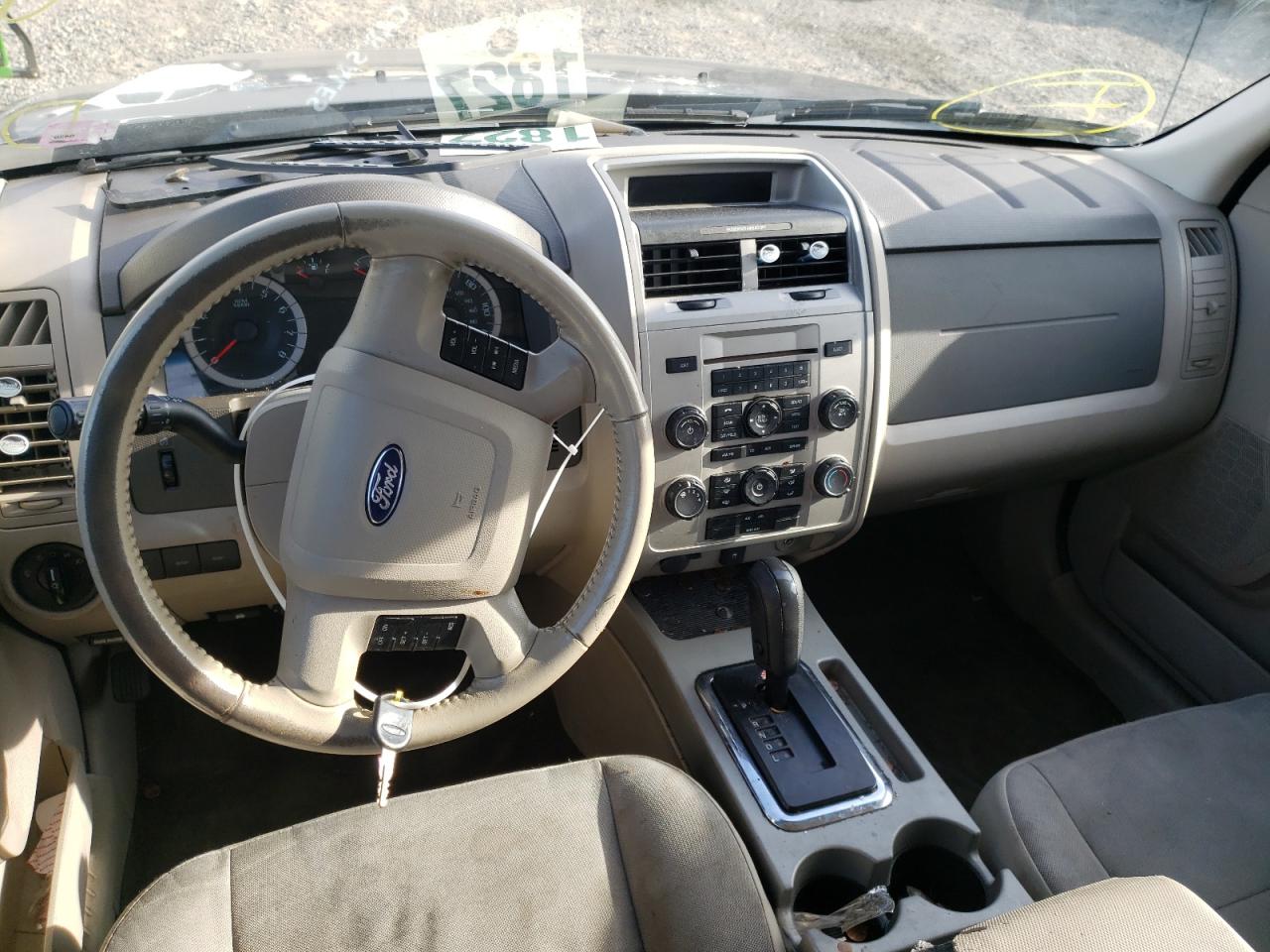 Photo 9 from auction – 2010 FORD ESCAPE XLT with VIN 1FMCU0D75AKD07674
