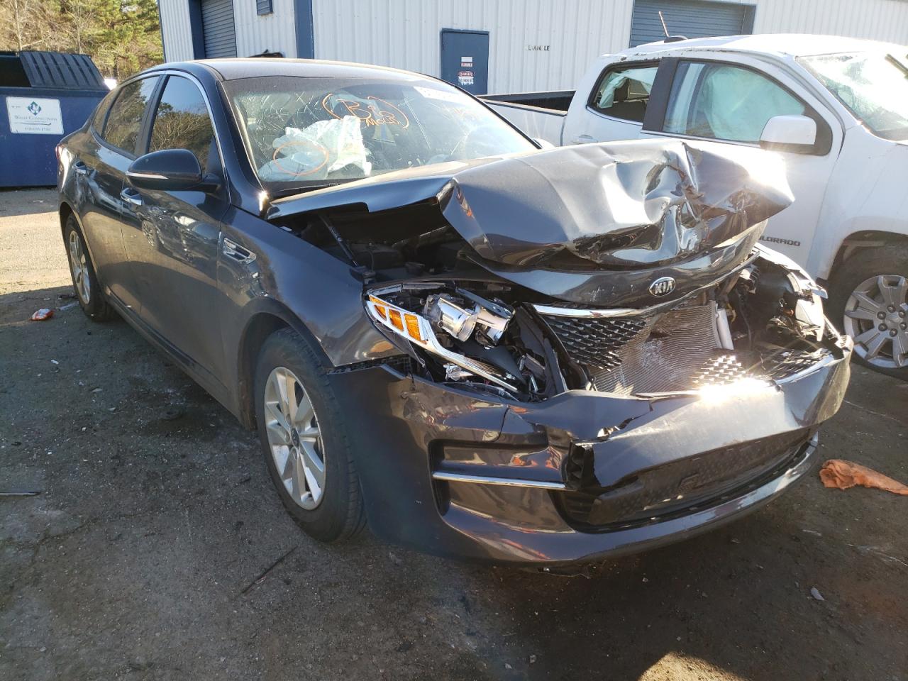 KIA OPTIMA LX 2017 with VIN 5XXGT4L30HG158982 - Photo from auction