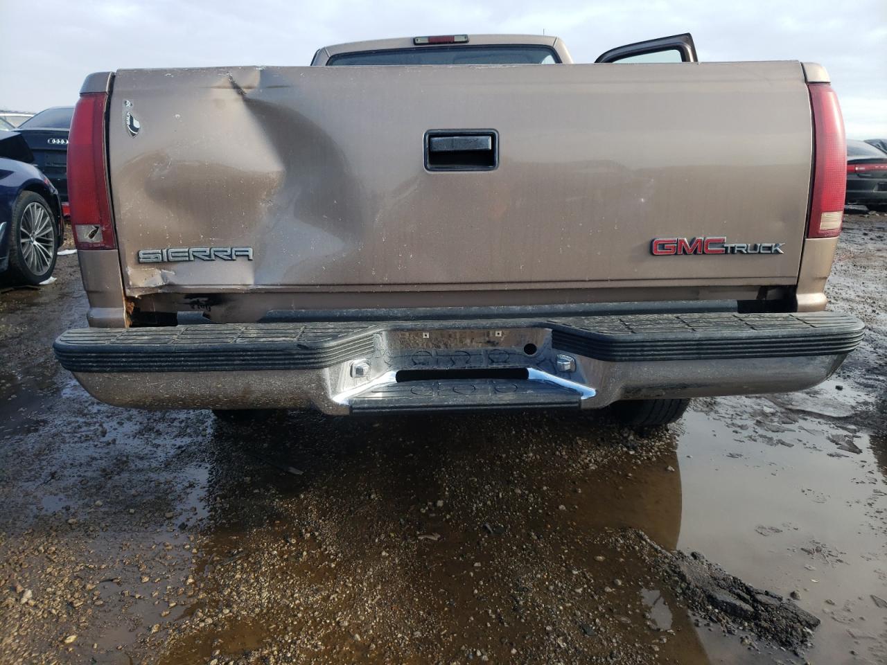 Фото 6 с аукциона – 1996 GMC SIERRA с VIN 1GTEC14W1TZ539986