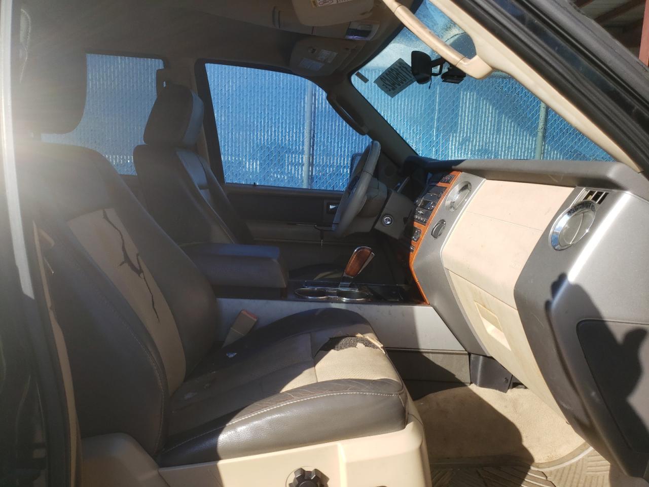 Photo 5 from auction – 2007 FORD EXPEDITION with VIN 1FMFK17517LA17440