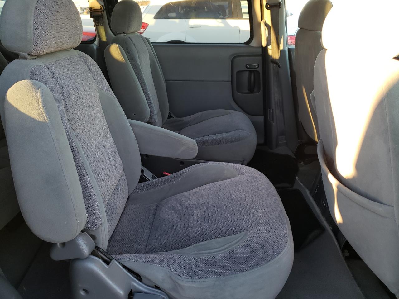 Photo 6 from auction – 2001 NISSAN QUEST SE with VIN 4N2ZN16T31D804204
