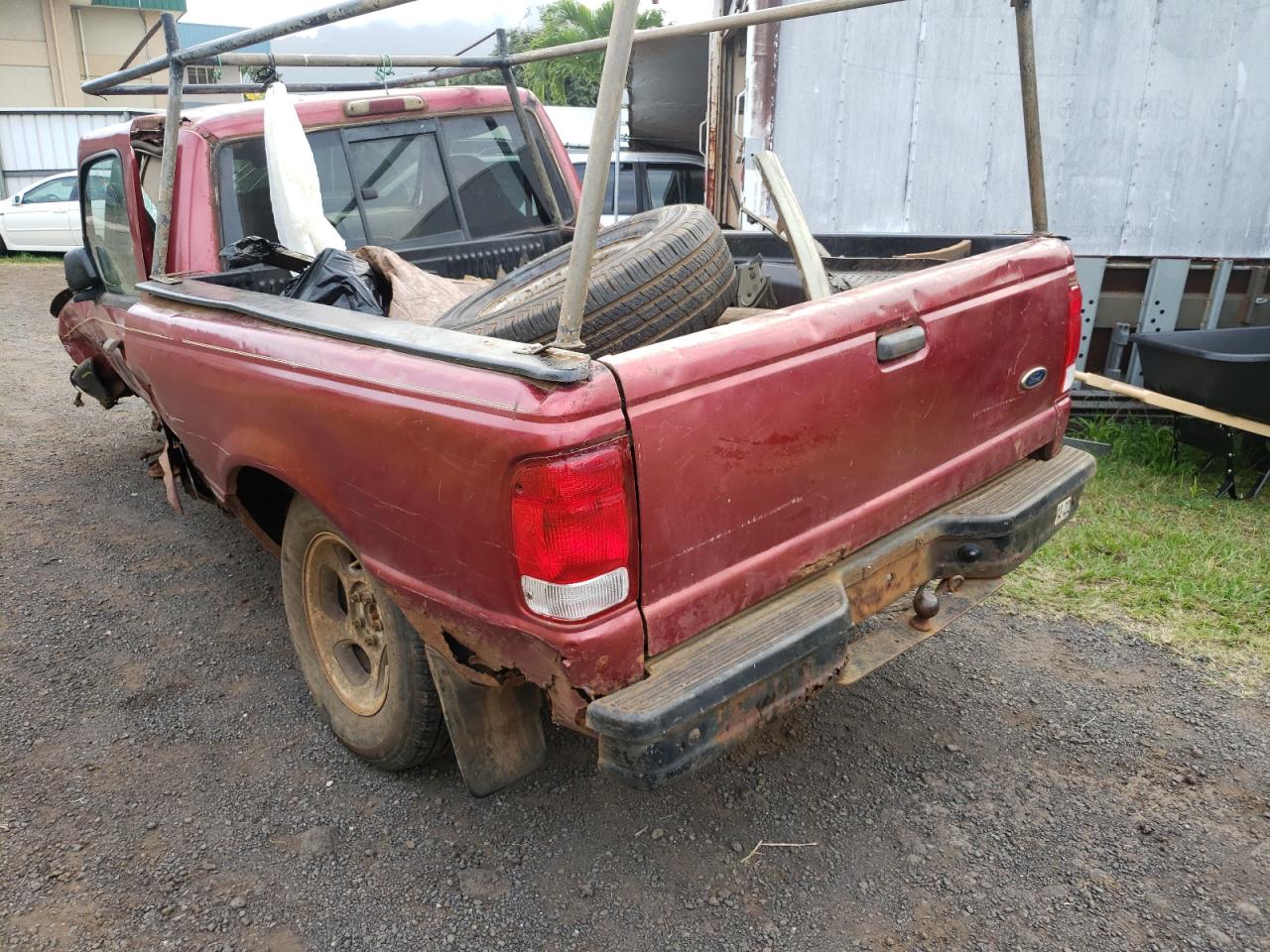 Photo 3 from auction – 2000 FORD RANGER with VIN 1FTYR10C5YPB34661
