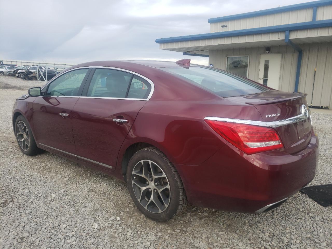 Photo 3 from auction – 2016 BUICK LACROSSE S with VIN 1G4G45G36GF201601