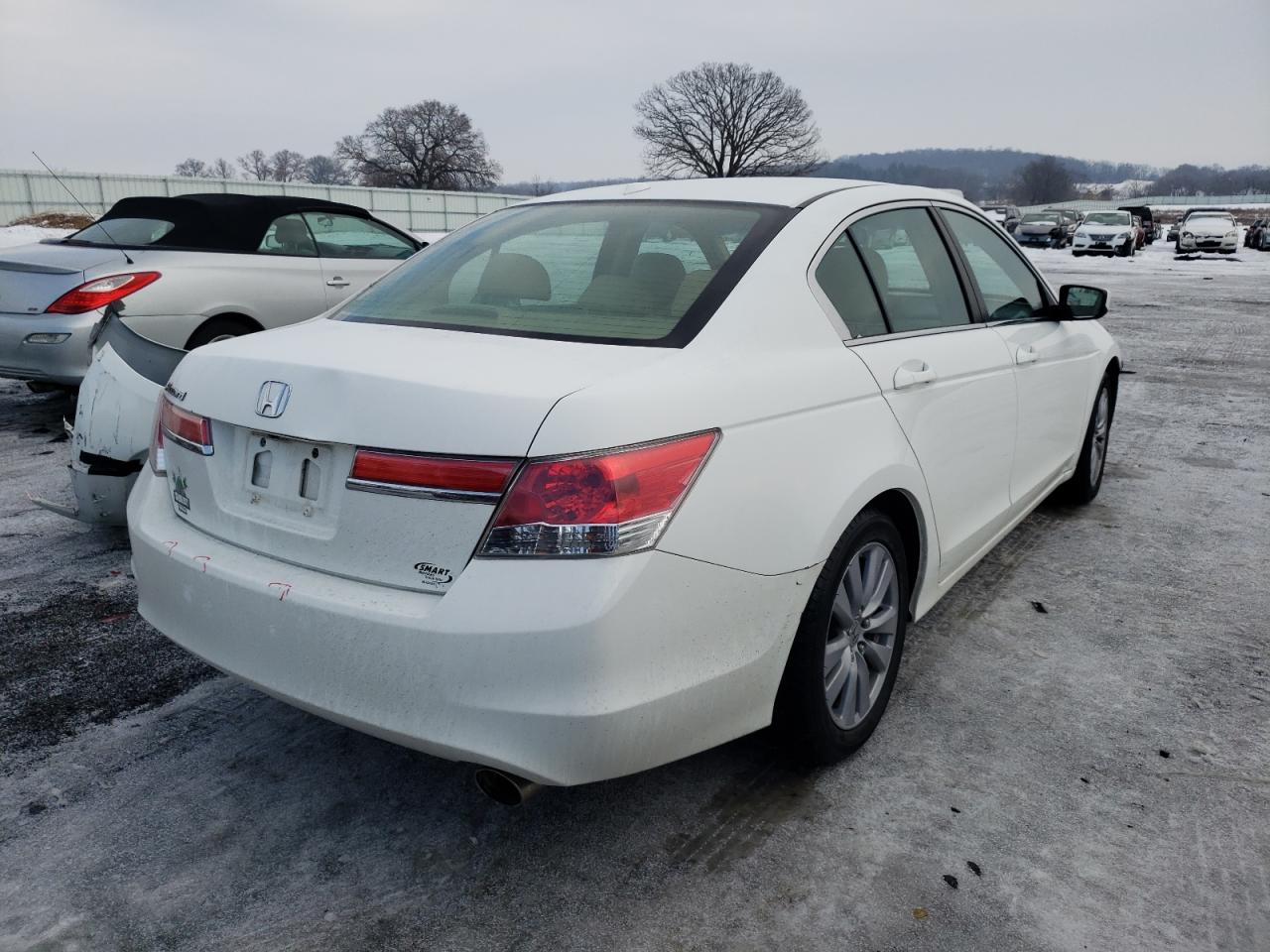 Photo 4 from auction – 2011 HONDA ACCORD EXL with VIN 1HGCP2F86BA054113
