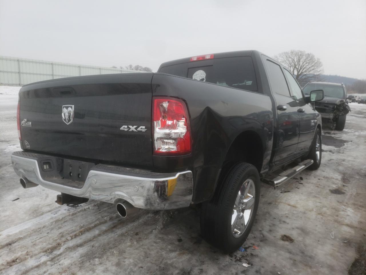 Photo 4 from auction – 2017 RAM 1500 SLT with VIN 3C6RR7LT2HG729031