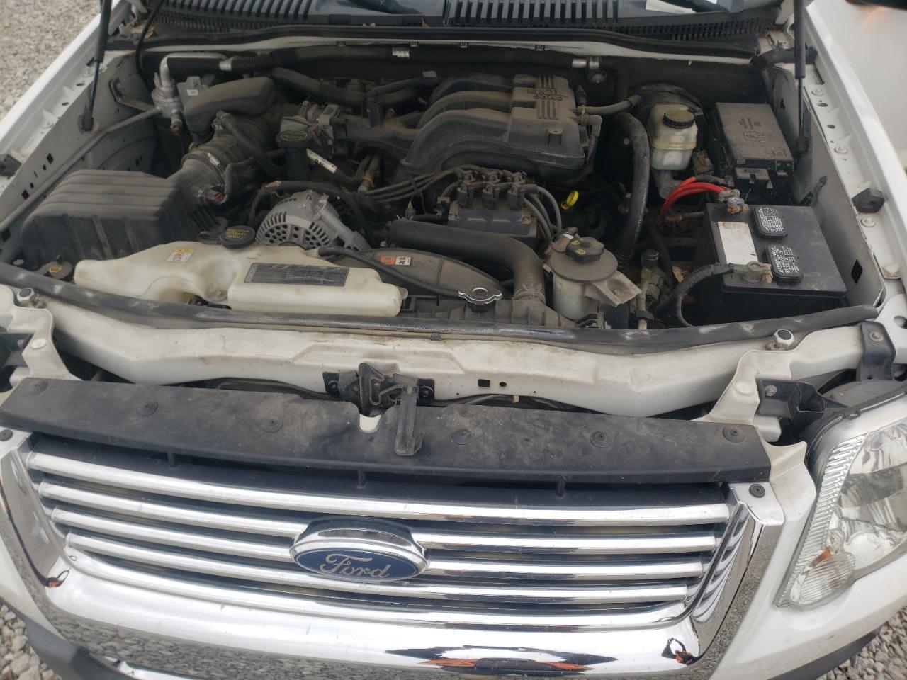 Photo 7 from auction – 2006 FORD EXPLORER X with VIN 1FMEU73E66UA82792