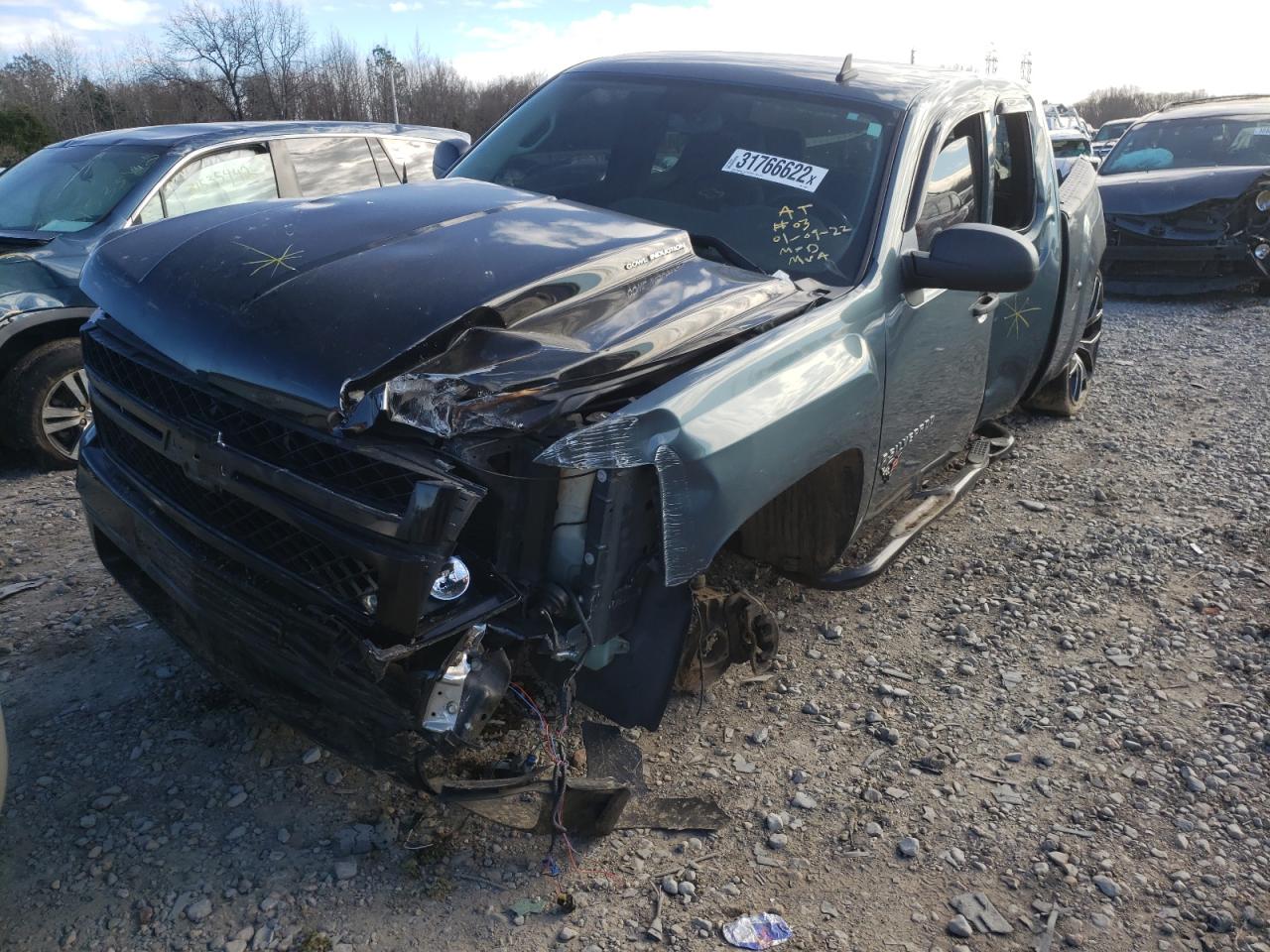 Photo 9 from auction – 2007 CHEVROLET SILVERADO with VIN 1GCEC19J77Z510589